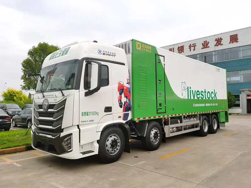 GoldBees Livestock (Pig) Transport Truck (9)