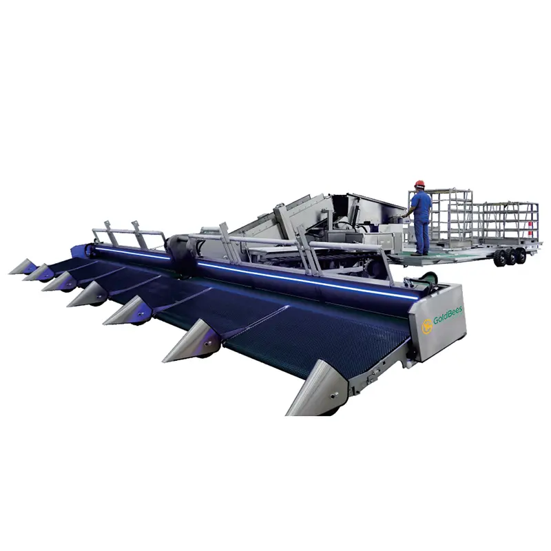 Goldbees Intelligent Chicken Harvester Machine.jpg