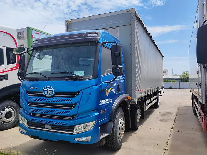 GoldBees Broiler Transport Truck (4)