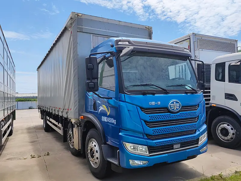 GoldBees Broiler Transport Truck (6)