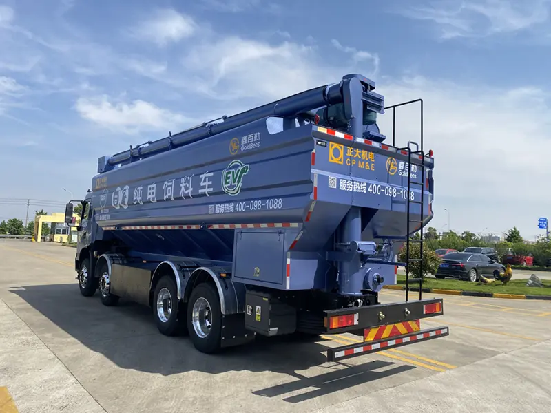 Industry-Leading Payload Meets Zero-Emission in China’s Latest EV Bulk Feed Truck