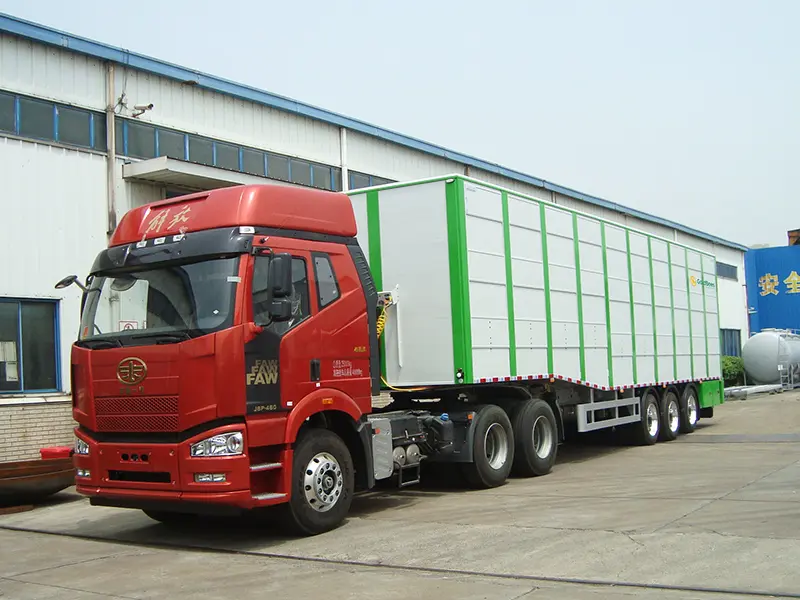 GoldBees Livestock Transport Semi-Trailer (7)